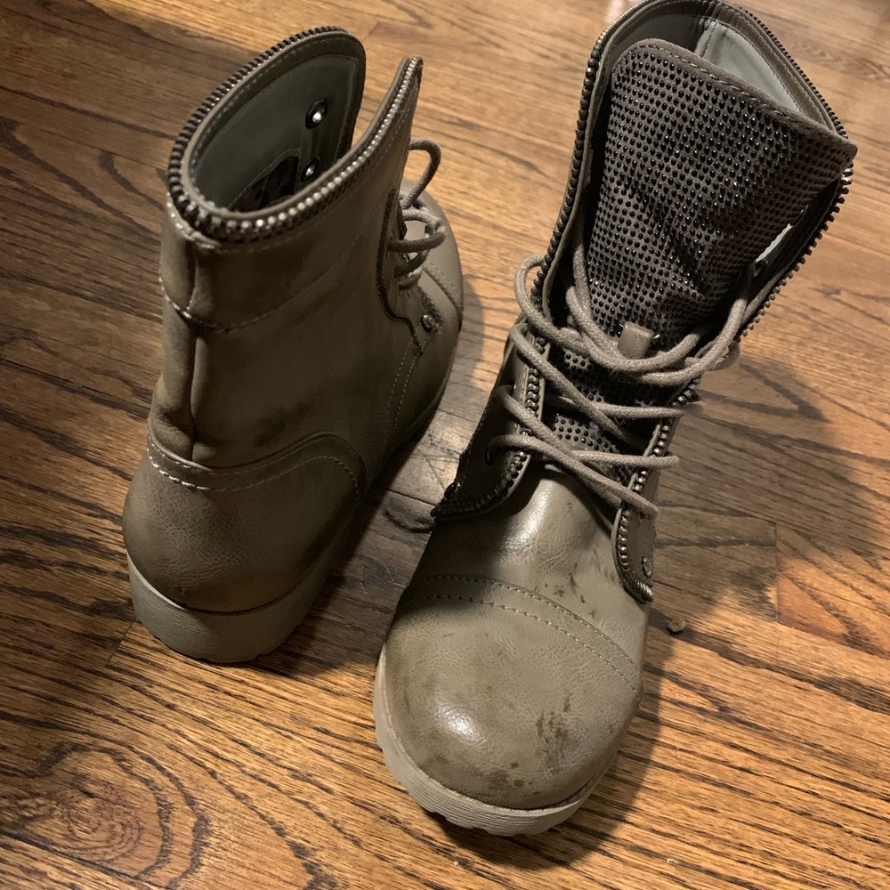 Boots